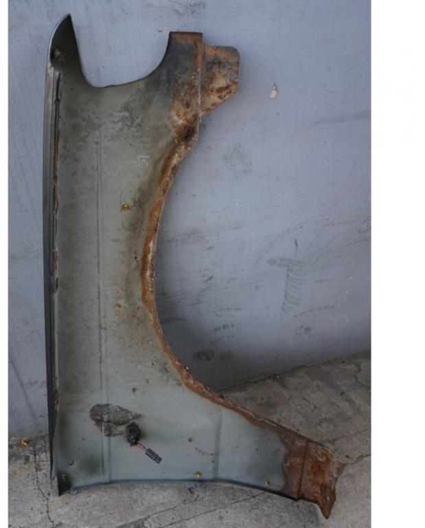 Hyundai Galloper II 1998-2003 hatchback 2.5 TD diesel MT 73 kW 1999  Blatník predný ľavý