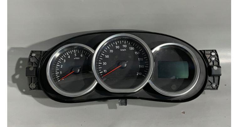 Dacia Sandero II 2012-2020 hatchback 1.0 SCE 12v petrol MT 54 kW 2018  Prístrojová doska 248103023R