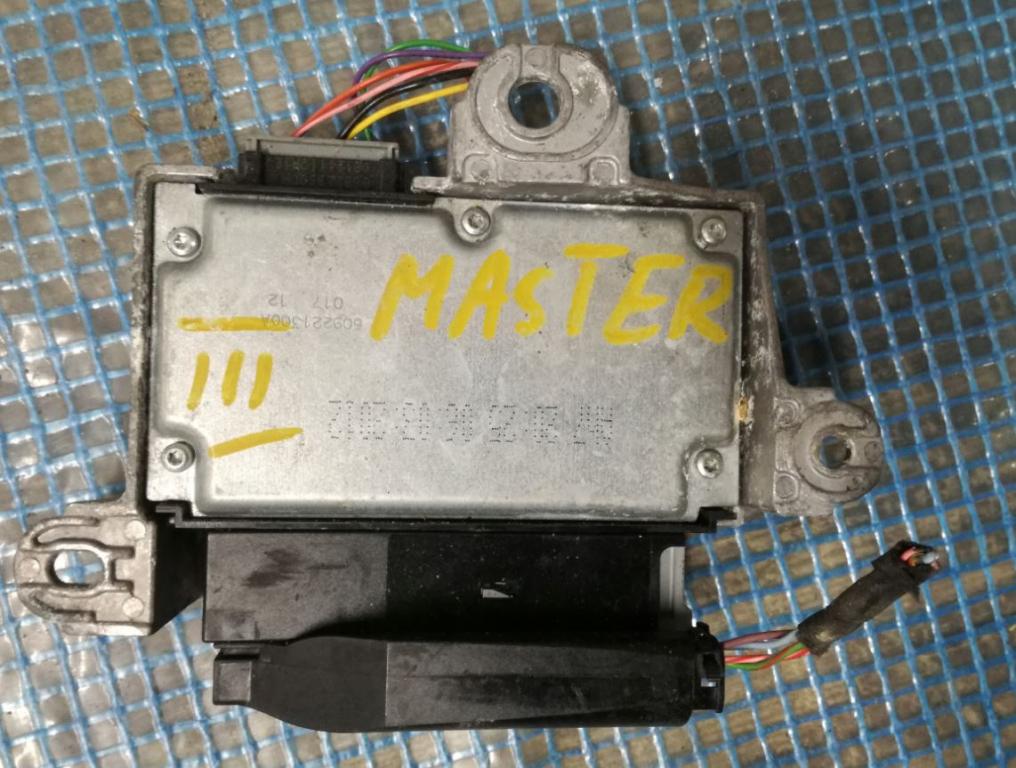 Renault Master III 2010-2019 hatchback 2.3 DCI diesel MT 96 kW 2019  Riadiaca jednotka airbagu 8200942209A