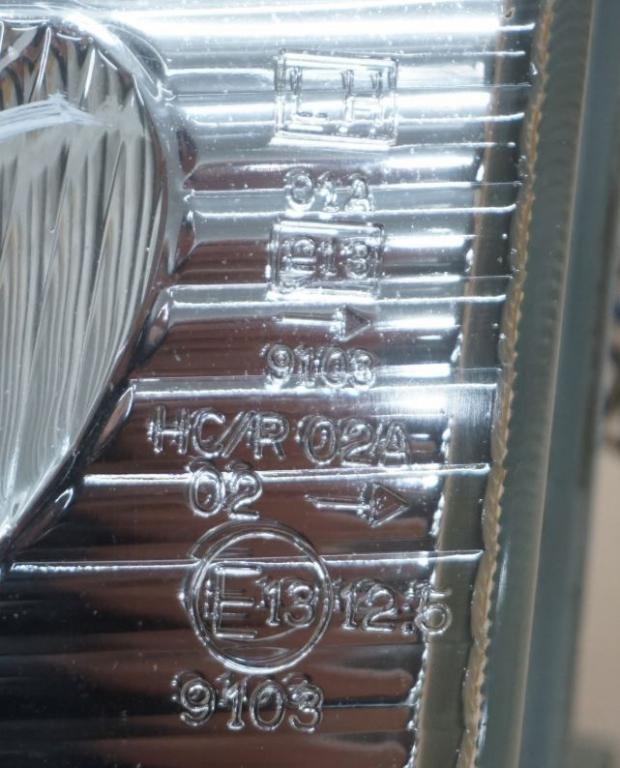 Hyundai Galloper II 1998-2003 hatchback 2.5 TD diesel MT 73 kW 1999  Svetlo predné ľavé