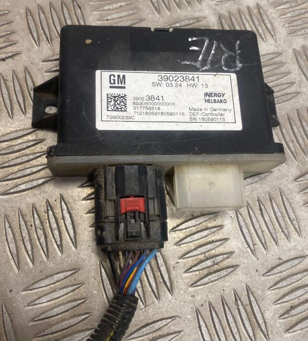 Opel Insignia A 2008-2017 combi 2.0 CDTI 2012 Modul 39023841