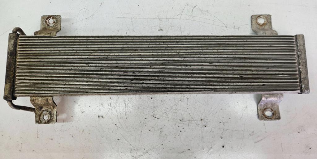 Volkswagen Transporter T5 2003-2015 Chladič paliva 7H0203551B