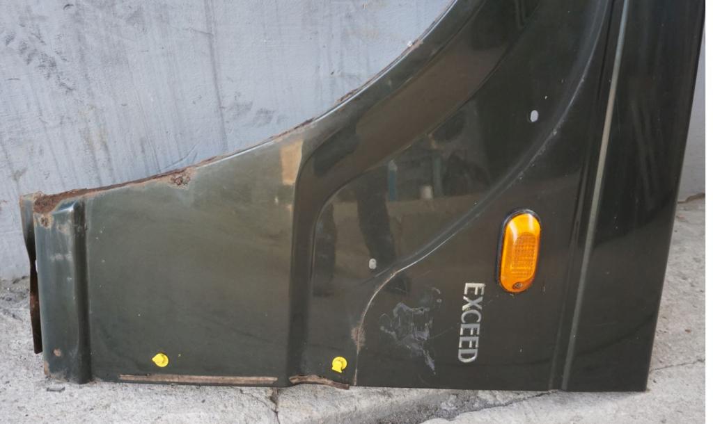 Hyundai Galloper II 1998-2003 hatchback 2.5 TD diesel MT 73 kW 1999  Blatník predný ľavý