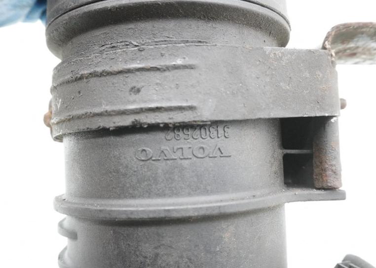 Volvo V60 I 2010-2018 combi 2.0 D diesel 133 kW 2015 Obal palivového filtra 31302682