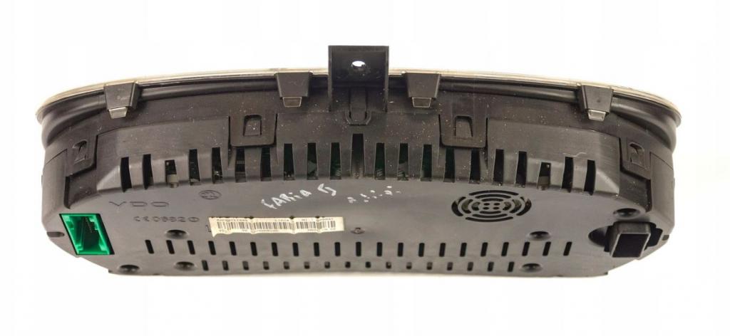 Skoda Roomster hatchback 1.9 TDI diesel BSW MT 77 kW 2007  Prístrojová doska 5J0920810C