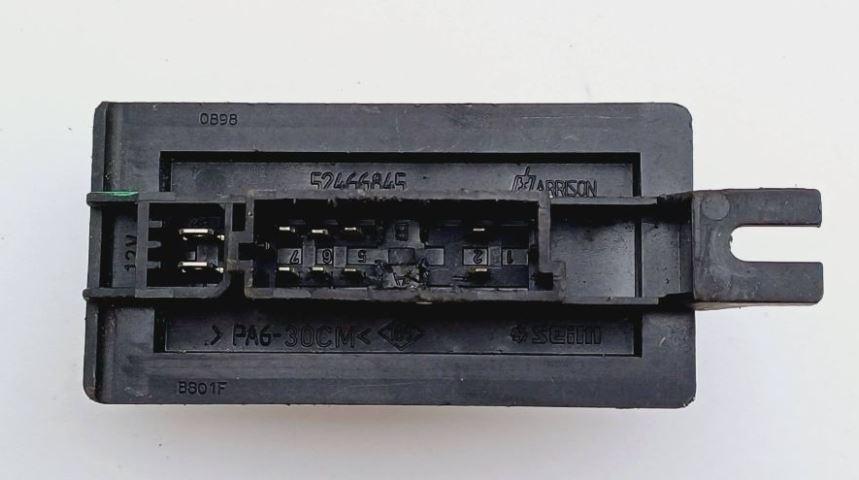 Renault Twingo I 1996-2003 hatchback 1.2 petrol MT 43 kW 2003  Odpor (rezistor) kúrenia 52466845