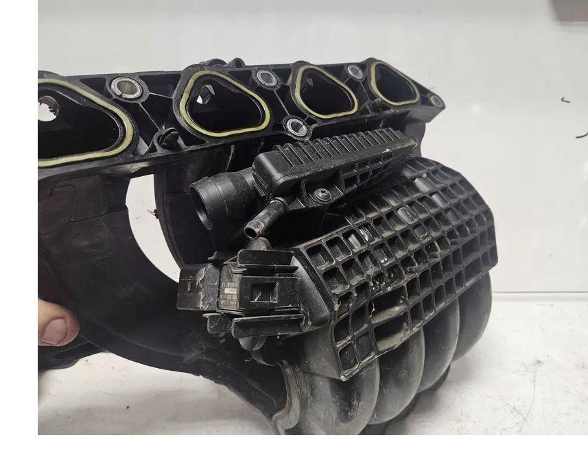 Volkswagen Golf V 2003-2009 hatchback 1.4 FSI petrol MT 66 kW 2004  Sacie potrubie 036129709GT