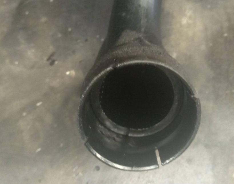 Opel Vectra C 2002-2008 sedan 1.9 CDTI diesel MT 110 kW 2005  Prívod (vedenie) vzduchu 55558950