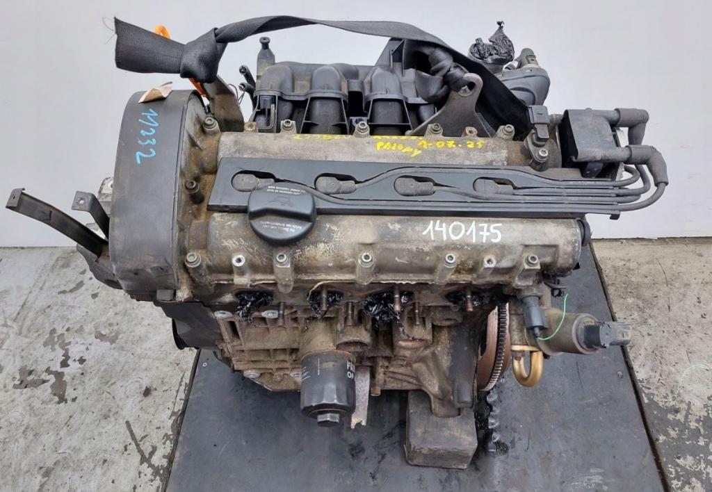 Volkswagen Golf IV 1997-2003 hatchback 1.4 16v petrol MT 55 kW 1999  Motor benzín AXP