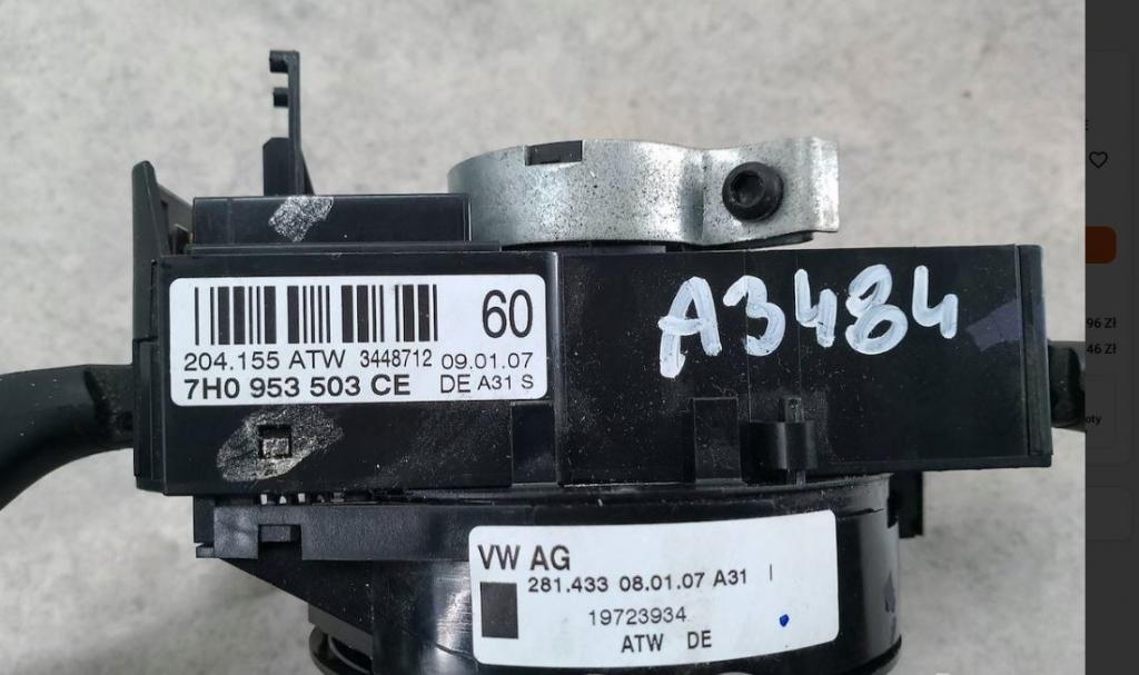 Skoda Roomster hatchback   Prepínacie páčky pod volantom 7H0953503CE