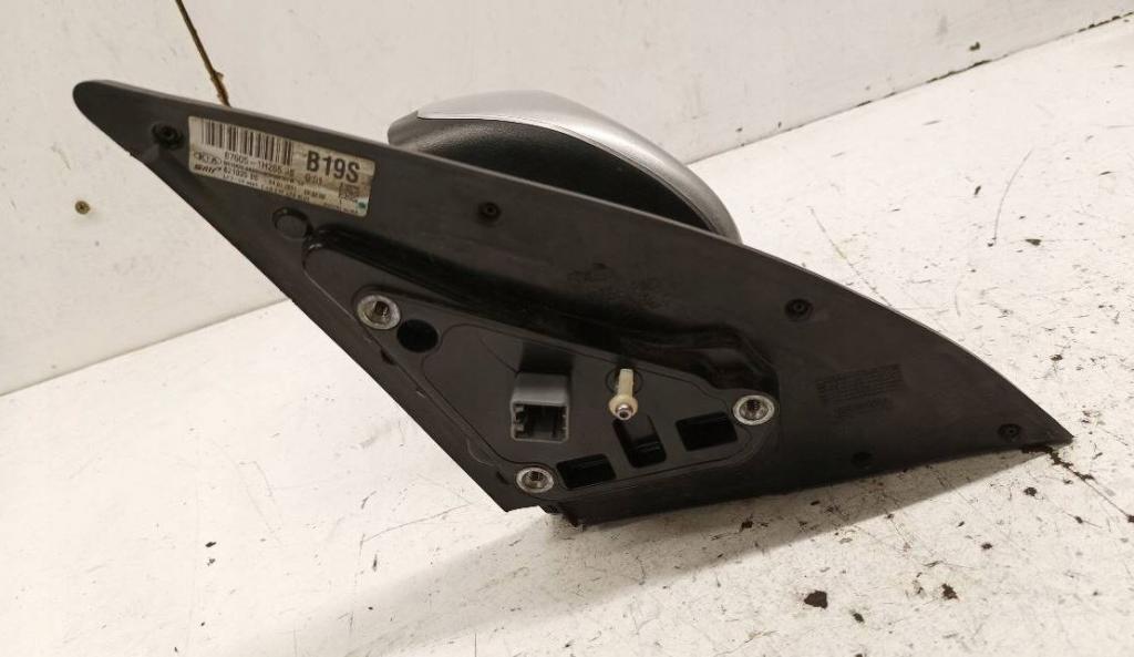 Kia Ceed I 2006-2012 hatchback 1.4 16v petrol MT 66 kW 2011  Spätné zrkadlo vonkajšie ľavé 876061H265