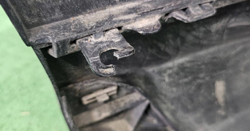 Mercedes ML W166 2011-2015 Nárazník zadný A1668850325