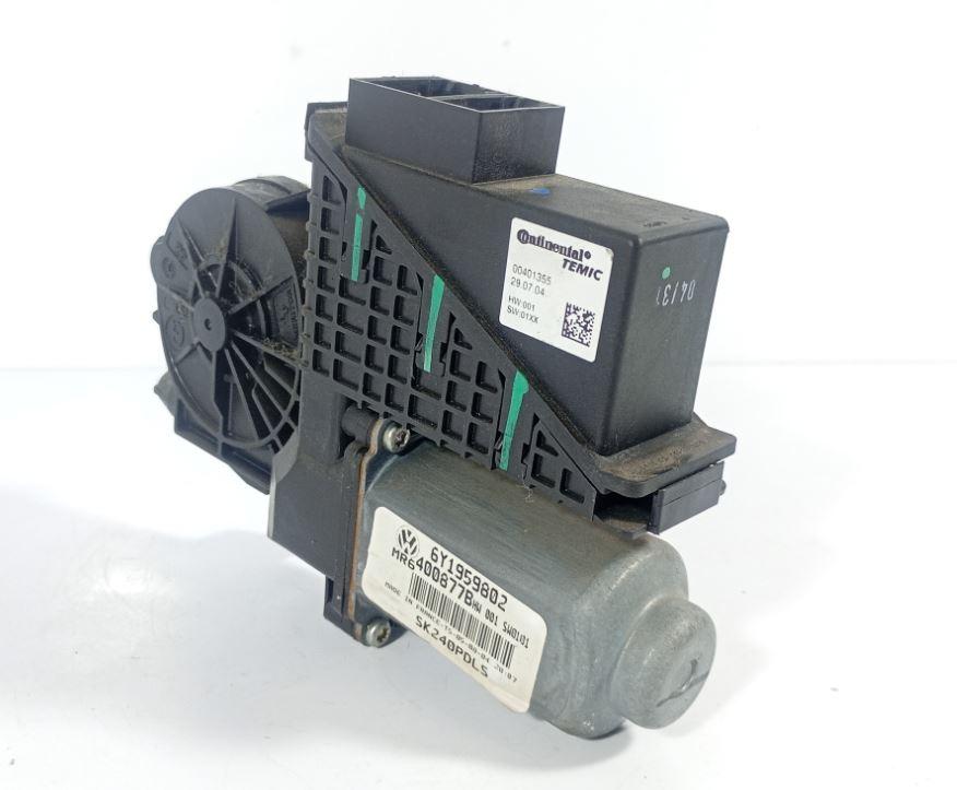 Skoda Fabia I 1999-2007 hatchback 1.2 petrol MT 40 kW 2004  Motorček okien predný pravý 6Y1959802