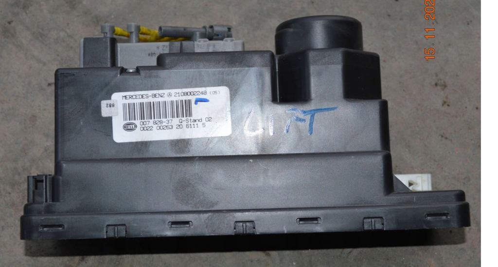 Mercedes E W210 1995-2002 sedan 2.0 petrol MT 100 kW 1996  Pumpa centrálneho zámku 2108002248