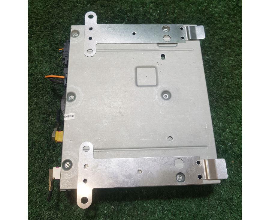 Audi A8 D3 2002-2009 sedan 3.0 TDI diesel AT 171 kW 2004  Rádio 4E0035541S