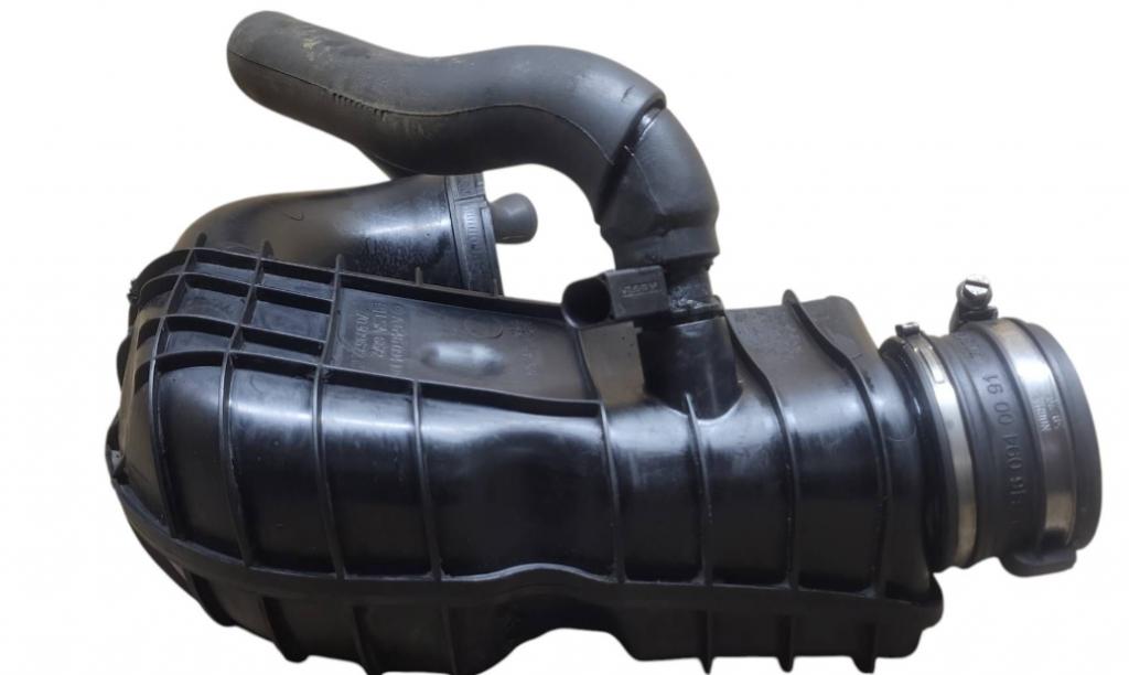 Mercedes E W211 2002-2009 sedan 2.2 CDI diesel AT 125 kW 2008  Prívod (vedenie) vzduchu A6460941097