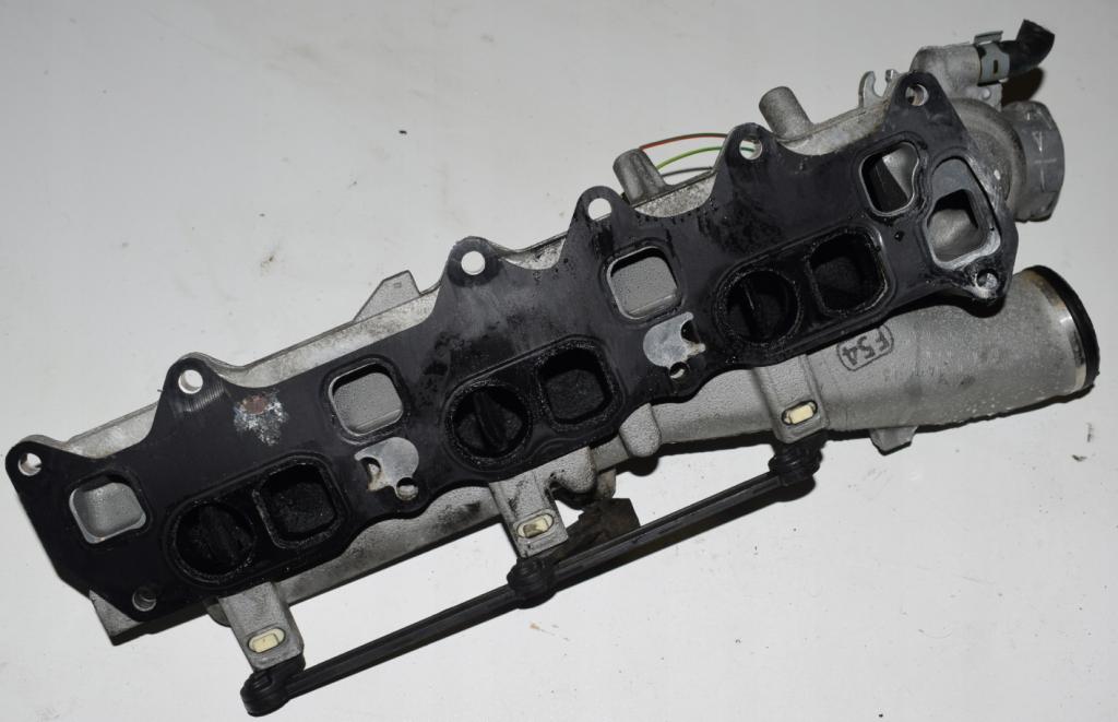 Mercedes C W204 2007-2014 sedan 3.0 CDI V6 diesel Sacie potrubie A642090