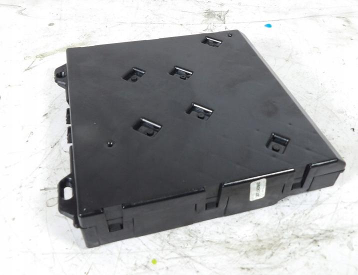 Skoda Fabia II 2007-2014 hatchback 1.6 TDI diesel MT 66 kW 2014 Modul komfortu 6R7937086R