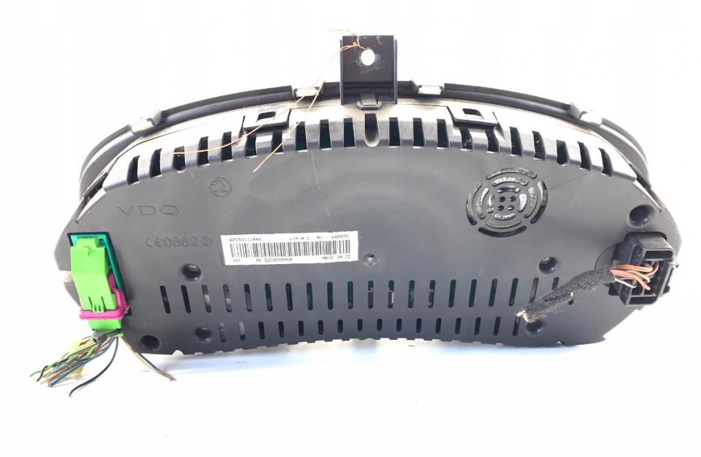 Skoda Fabia II 2007-2014 hatchback 1.2 MT 51 kW 2008 Prístrojová doska 5J0920840B