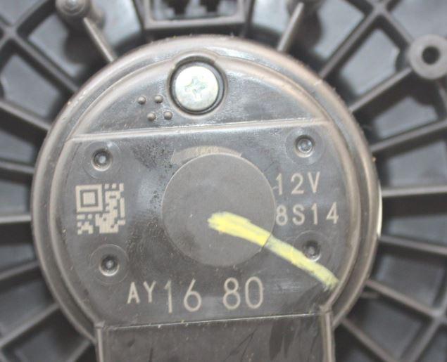 Honda HR-V II 2013-2021 hatchback 1.5 16v petrol AT 96 kW 2015  Ventilátor kúrenia AY1680