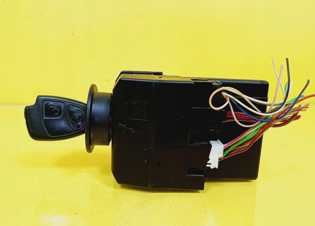 Mercedes C W203 2000-2007 sedan 1.8 petrol 105 kW 2005  Spínacia skrinka 2035450508