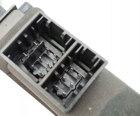 Volkswagen Polo IV 9N 2001-2009 hatchback 1.4 TDI diesel MT 55 kW 2003  Motorček okien predný ľavý 6Y2959802