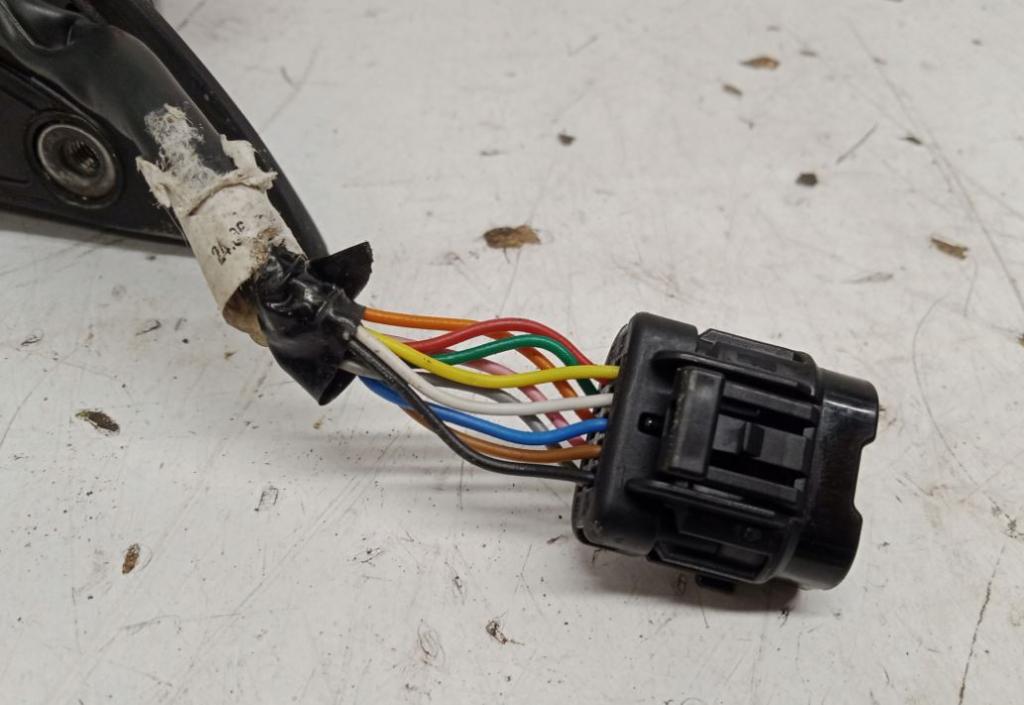 Kia Ceed II 2012-2018 hatchback 1.6 GDI 16v petrol MT 99 kW 2015  Spätné zrkadlo vonkajšie ľavé