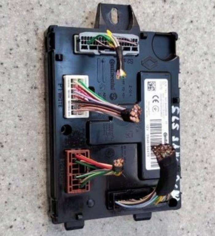 Dacia Sandero II 2012-2020 Modul komfortu 284B10447R