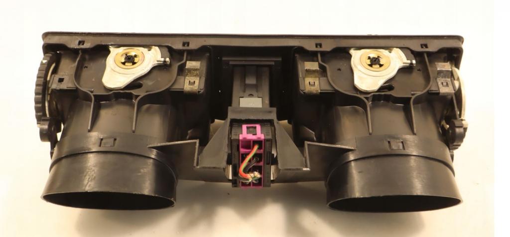 Skoda Octavia I 1996-2010 hatchback   Mriežka kúrenia (fukár) 1U0820951