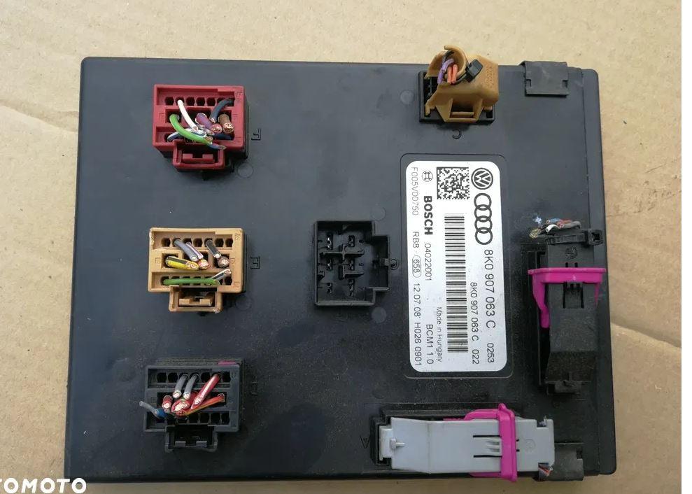 Audi A4 B8 2007-2015 sedan 2.0 TDI diesel AT 105 kW 2008  Modul komfortu 8K0907063C