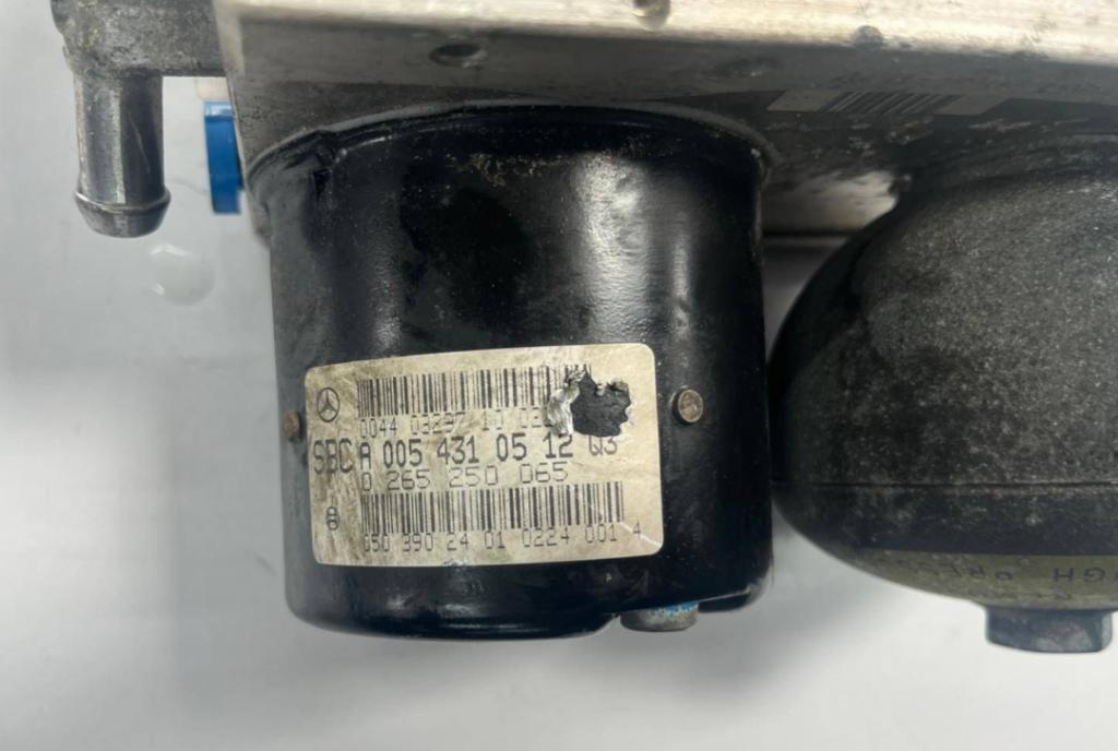 Mercedes E W211 2002-2009 Pumpa ABS A0054310512 0265250065