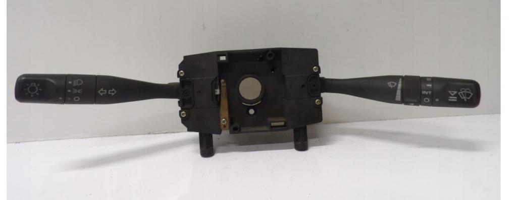 Rover 800 sedan 1.8 16v petrol MT 85 kW   Prepínacie páčky pod volantom