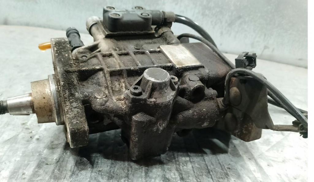 Renault Megane I 1995-2003 hatchback 1.9 DTI diesel MT 59 kW 2001  Vstrekovacie čerpadlo 0460414983