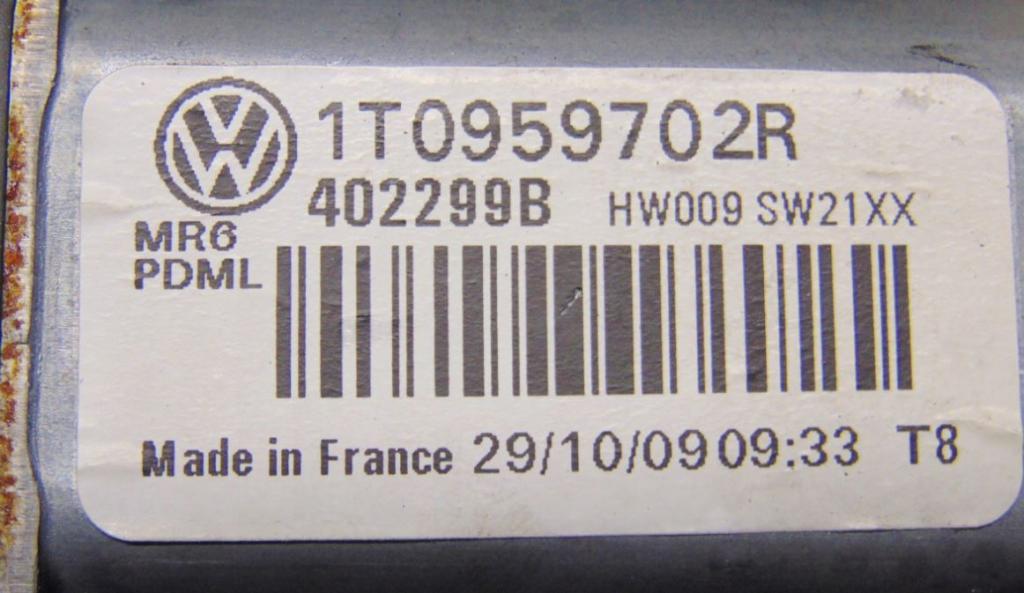 Skoda Octavia II 2004-2013 hatchback 1.4 TSI petrol MT 90 kW 2009  Motorček okien predný pravý 5K0959792, 1T0959702R