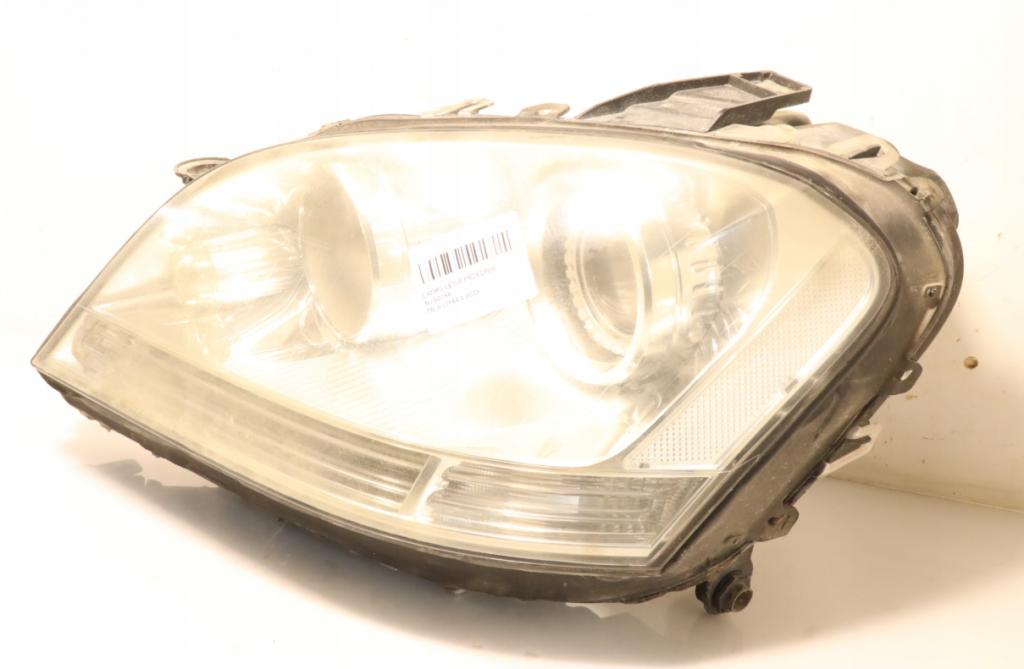 Mercedes ML W164 2005-2011 hatchback 4.0 CDI diesel 2007 Svetlo predné ľavé 263347