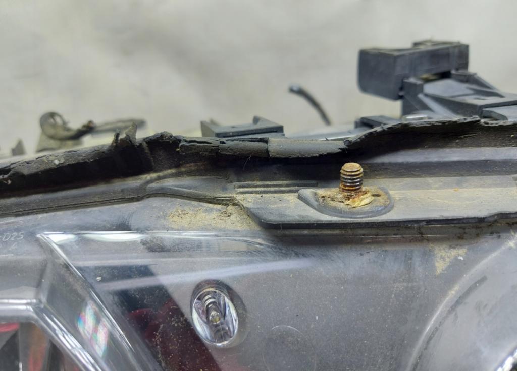 BMW 3 E46 1998-2007 Svetlo predné pravé