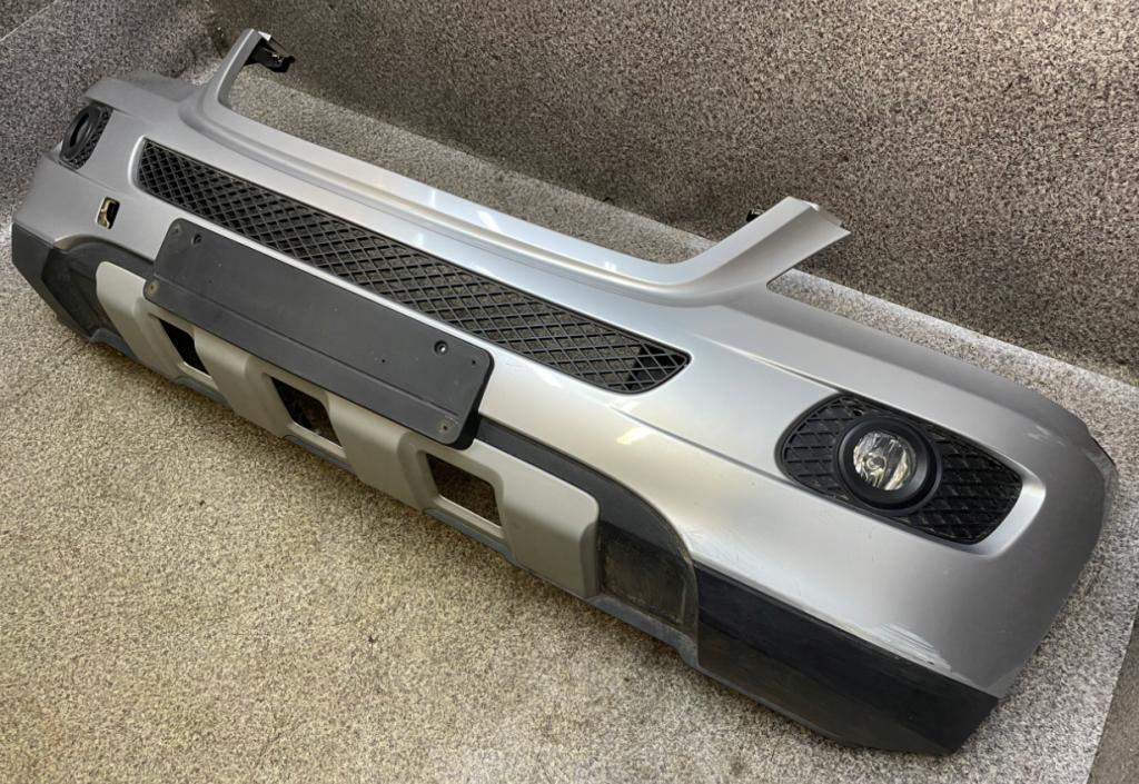 Mercedes ML W164 2005-2011 Nárazník predný