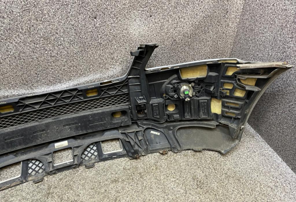 Mercedes ML W164 2005-2011 Nárazník predný