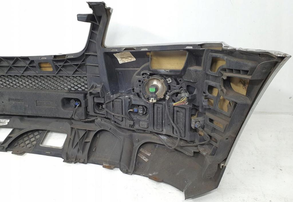 Mercedes ML W164 2005-2011  Nárazník predný