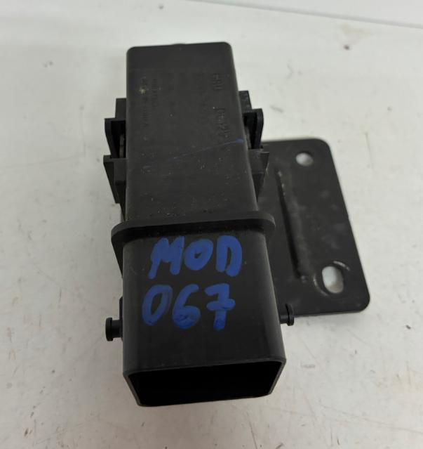 Hyundai I40 combi 1.7 CRDI diesel AT 104 kW Relé 36830-2A400