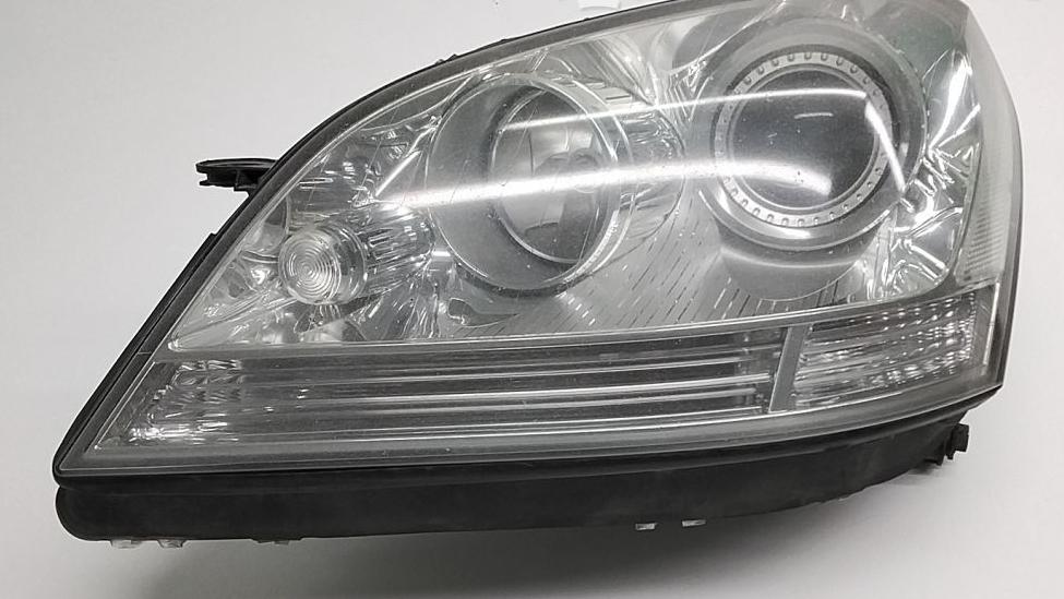 Mercedes ML W164 2005-2011 hatchback 3.0 CDI 2008 Svetlo predné ľavé 263347