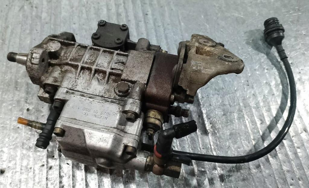 Renault Megane I 1995-2003 hatchback 1.9 DTI diesel MT 59 kW 2001  Vstrekovacie čerpadlo 0460414983