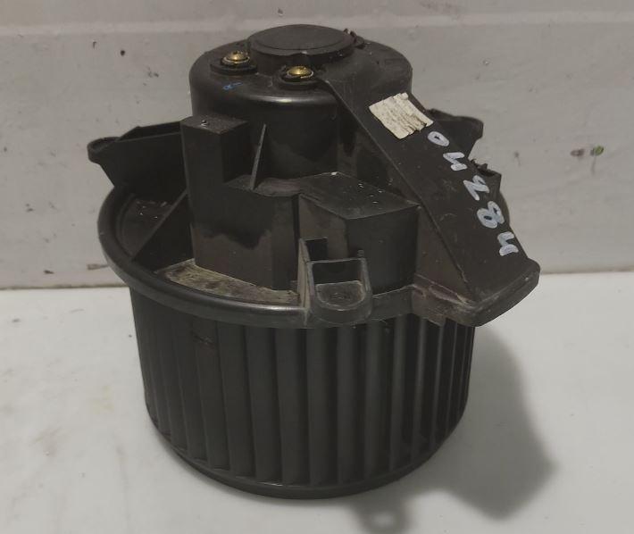 Fiat Stilo hatchback 1.4 16v petrol MT 70 kW 2005  Ohrievanie, ventilácia 46723511