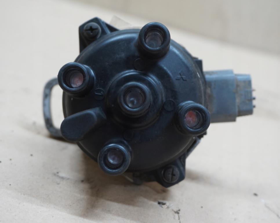 Suzuki Vitara I 1988-1998 suv 1.6 16v petrol 1998  Rozdeľovač T2T53971