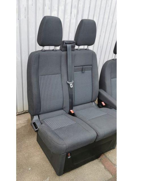 FORD TRANSIT CUSTOM I Autobus 2015 92 kW 2.2 TDCi 2198  Sedadla KOMPLET