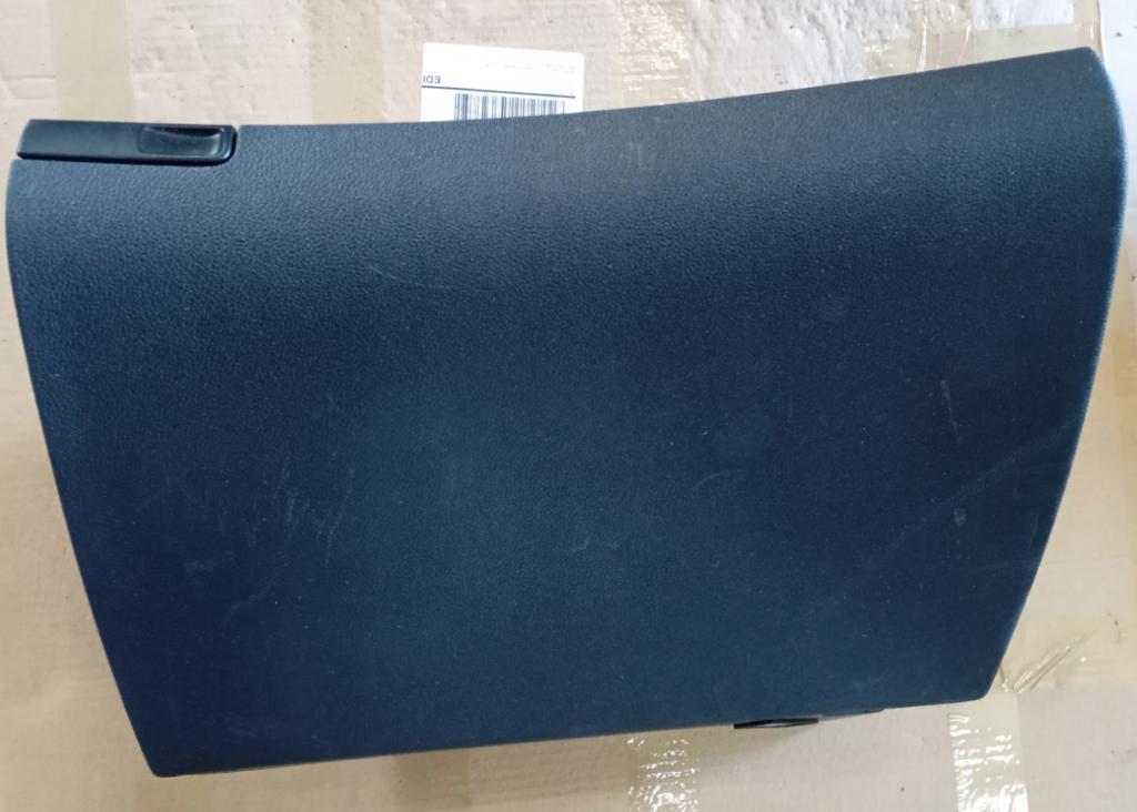 Skoda Superb II 2008-2015  Priehradka (kastlík) 3T1857097B