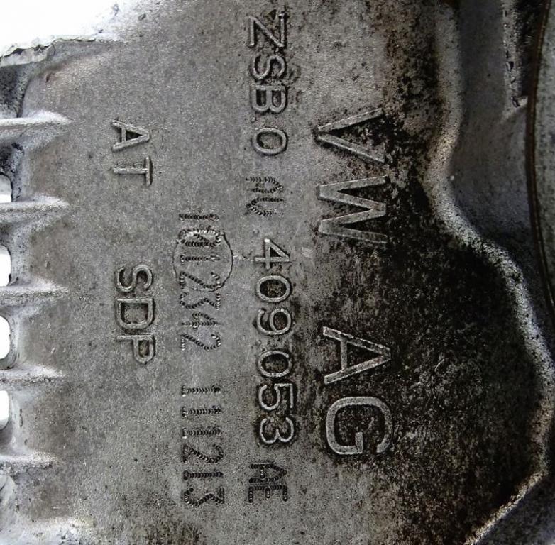 AUDI Q3 8U 2.0 TDI 0AV409053AE  Reduktor 0AV409053AE