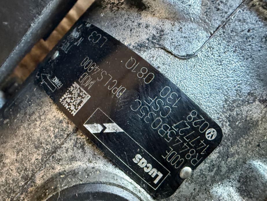 Skoda Felicia hatchback 1.9 D diesel MT 47 kW 2000  Vstrekovacie čerpadlo 028130081Q  R8445B035C