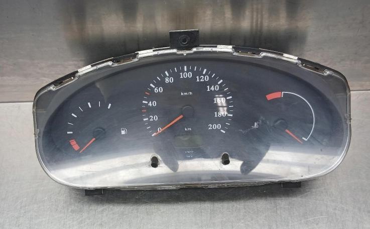 Nissan Micra K11 1992-2003 hatchback 1.0 Prístrojová doska