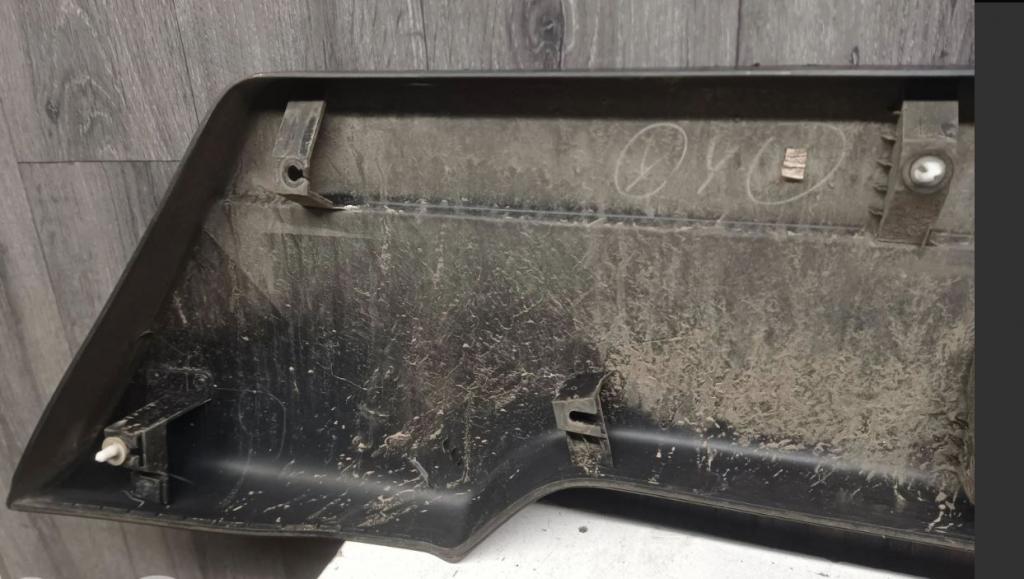 Nissan X-trail II T31 2008-2013 hatchback 2.0 DCI diesel MT 127 kW 2012  Lišta ostatné 909011DJ1A